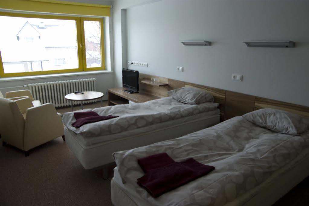 Tartu Rakendusliku Kolledzi Hotell Екстер'єр фото