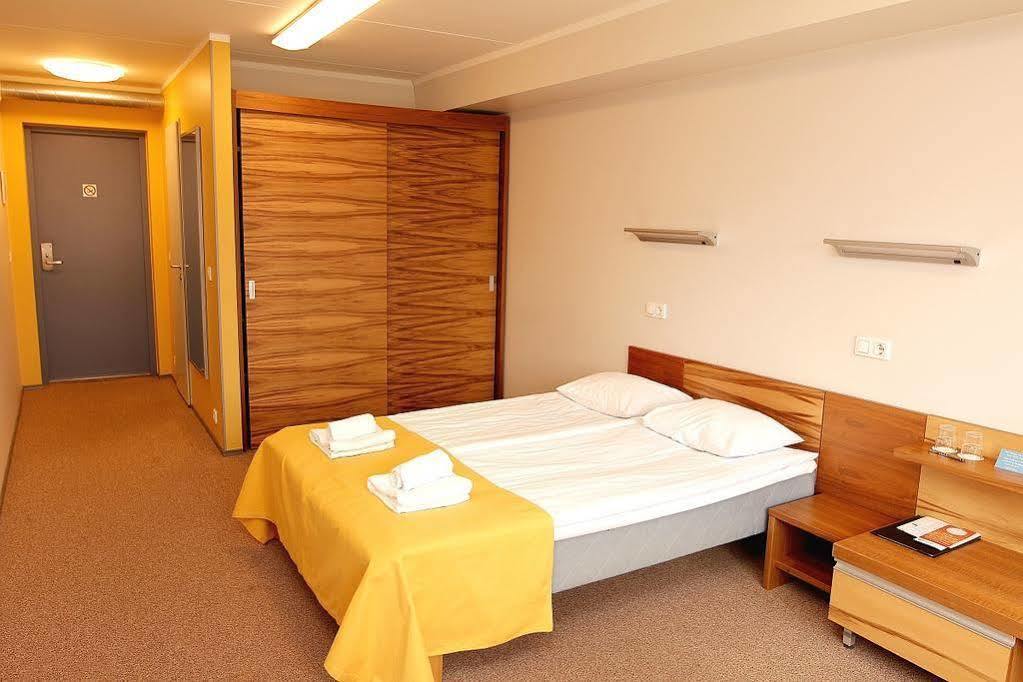Tartu Rakendusliku Kolledzi Hotell Екстер'єр фото